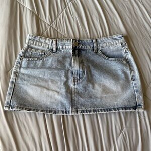 SHEIN Light Blue Denim Wash Mini Skirt